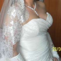 Красивое свадебное платье, в Красноярске