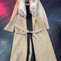 Пальто Zara новое, в Брянске