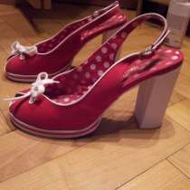 Туфли красные текстильные 38р Устойчивый каблук, в Москве
