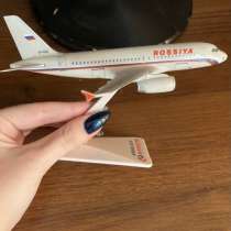 Модель самолета авиакомпании Россия, в Санкт-Петербурге