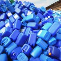 Покупаю канистры дорого пнд, в Москве