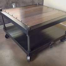 Стол, в Москве