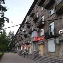 2-х комнатная квартира 60 метров у метро, в Санкт-Петербурге