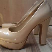 Продам бежевые туфли женские, в г.Актау