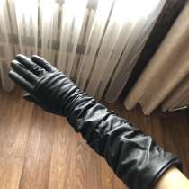 Женские кожаные перчатки длинные, в Воронеже