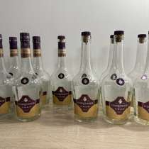 Пустые бутылки из под алкоголя, в Череповце