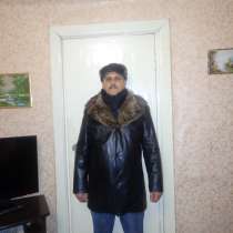 Зимнее мужское кожаное мужского пальто в хорошем недорого, в Кирове