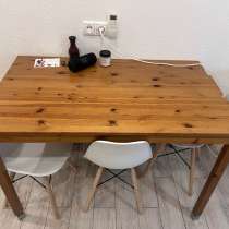 Отдам стол бесплатно с самовывозом!, в Краснодаре