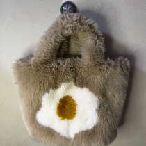 Сумка для девочки пушистая, в Одинцово