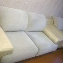 Современный диван и кресло, в Екатеринбурге