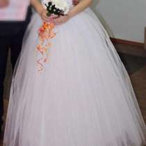 Свадебное платье размер 42-44, в Рубцовске