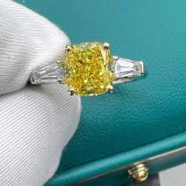 Золотое кольцо с бриллиантами 1.77 карата, в Махачкале