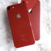 IPhone 8 Product red 64 gb, в Благовещенске