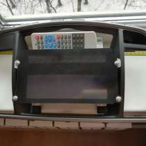 Дисплей с накладкой (кузов внутри) для Nissan, в Санкт-Петербурге