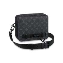 Сумка Louis Vuitton, в Москве