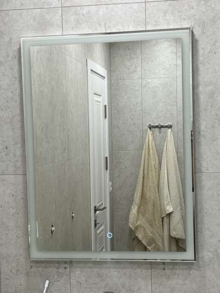 Зеркало для ванны с подсветкой в 