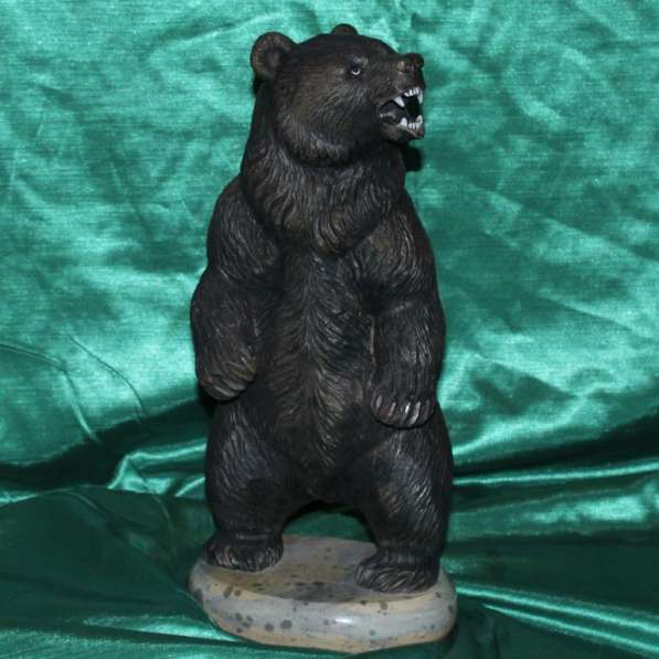 Медведь Берсерк авторская работа из натурального камня в Перми фото 3
