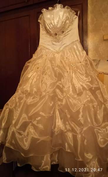 Платье свадебное в Волгограде фото 3