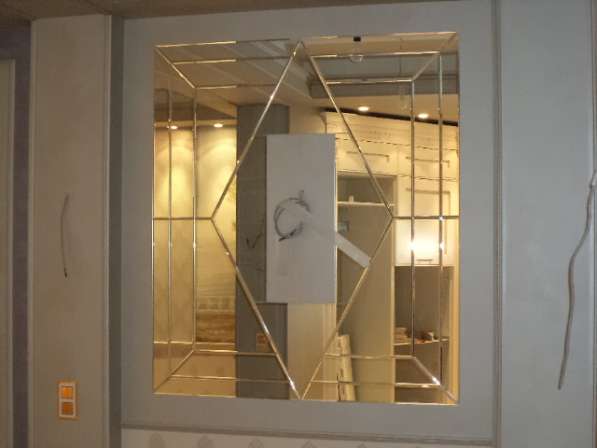 Зеркальное панно на стену / Под заказ в Москве