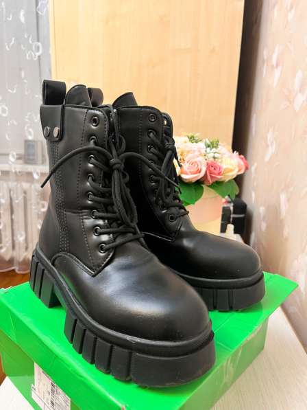 Ботинки женские