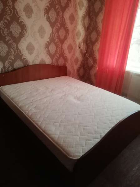 Кровать 2000х1800.б\у. матрас-ортопедический