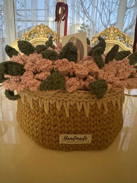 Букет из вязанных салфеток