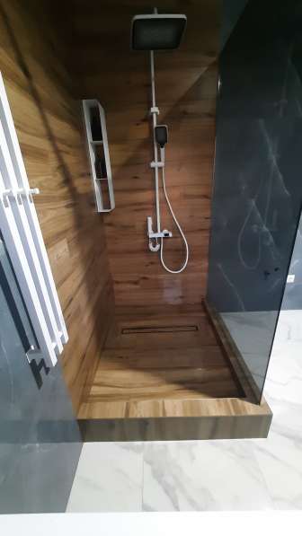 Ремонт ванной. Плиточник