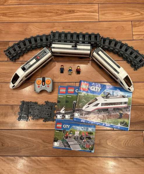 Lego60051 поезд