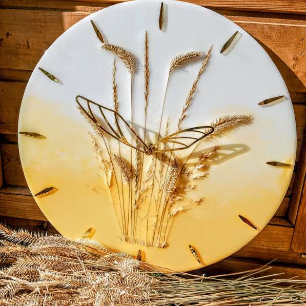 Часы из эпоксидной смолы