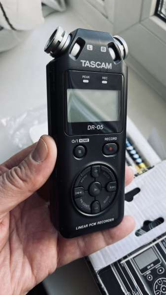 TASCAM DR05