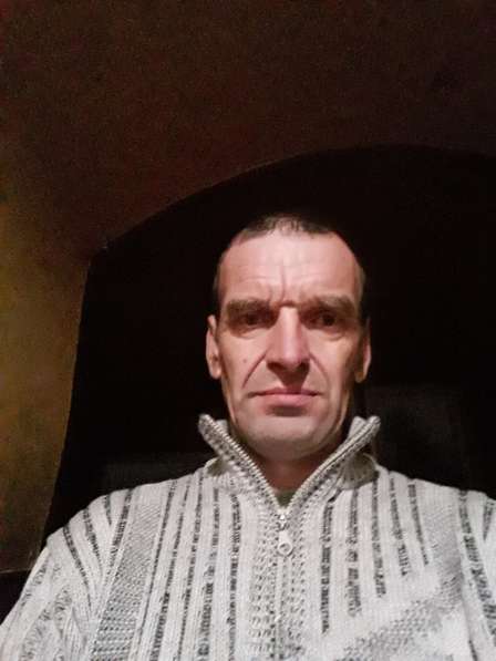 Алексей, 48 лет, хочет пообщаться