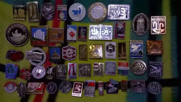 Значки по 10 рублей за штуку! в Москве фото 22