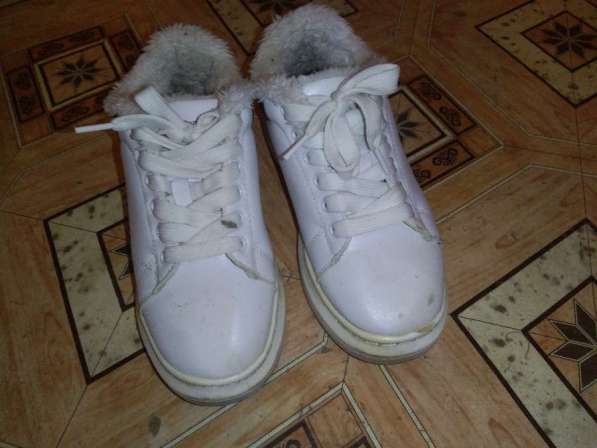 Зимние кроссовки в Первоуральске