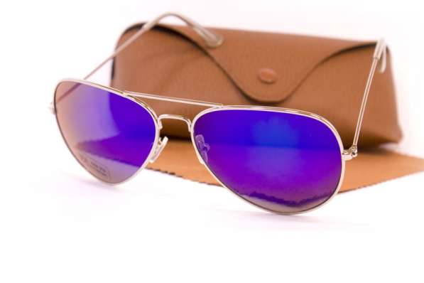 Солнцезащитные очки авиатор с футляром женские и салфеткой в фото 5