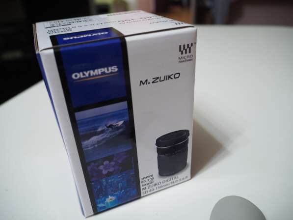 Olympus M. Zuiko Digital 40-150mm f/4.0-5.6 R ED