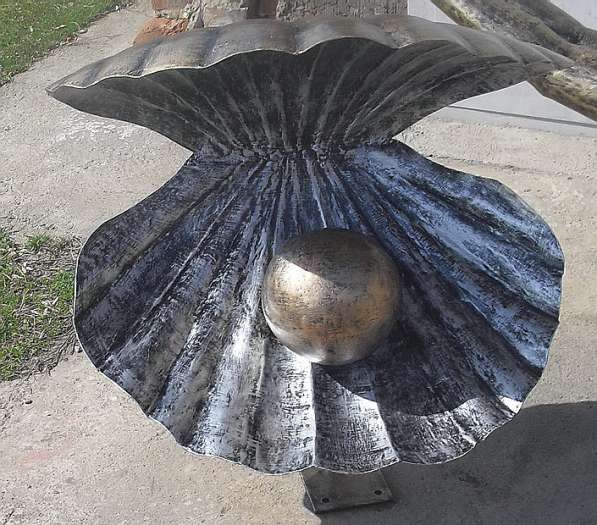 Ныряльщик за жемчугом, скульптурная композиция в Краснодаре