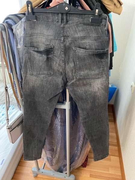 Мужские джинсы в Сочи фото 16