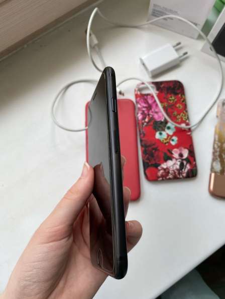 Айфон 7 32гб в Москве фото 4