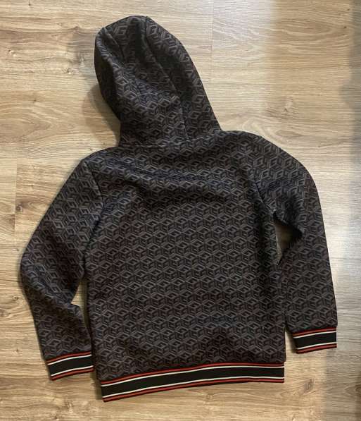 Guess Hoodie Оригинал в Москве
