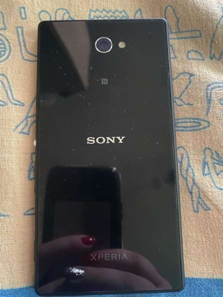 Sony Xperia D2303