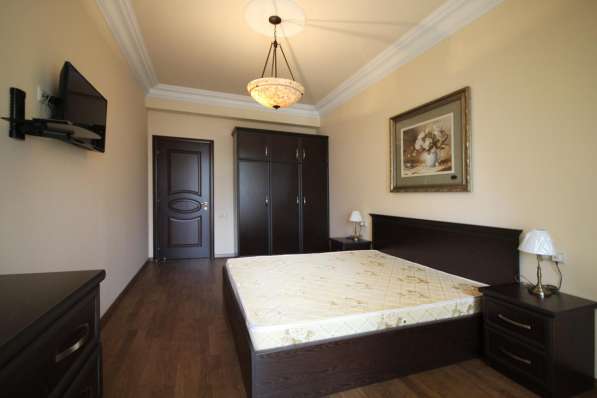 Luxe квартира без посредника, Ереван, северный проспект, нов
