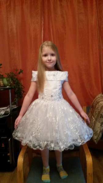 Нарядное новое платье в Москве