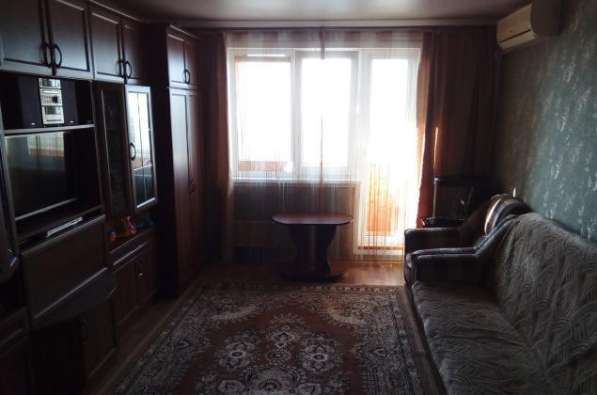 Продам двухкомнатную квартиру в Краснодар.Жилая площадь 52 кв.м.Этаж 9.Дом панельный. в Краснодаре