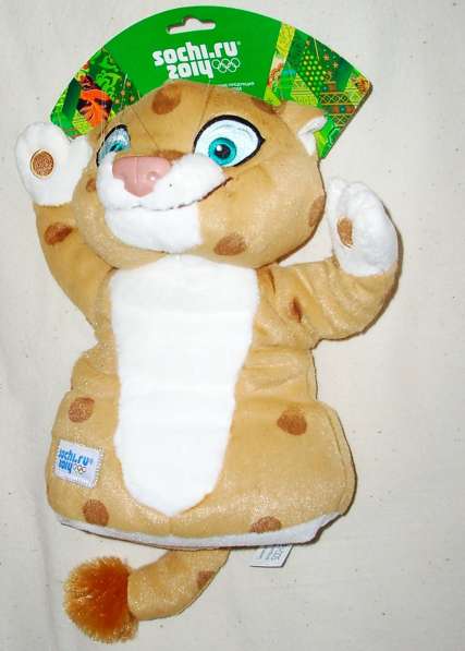 Леопард мягкий - символ Сочи 2014 , кукла-рукавица 25 см