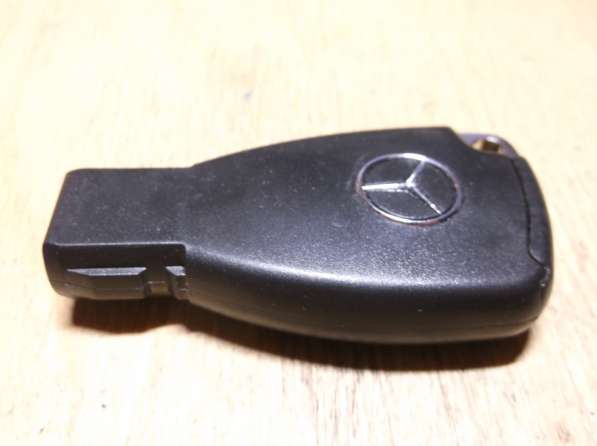 Mercedes Benz Sprinter, Vito чип ключ 2 кнопки в Волжский фото 4