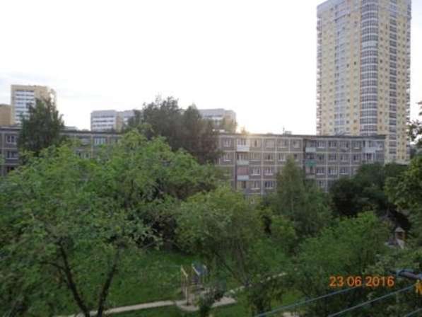 Продам 2-комнатную квартиру на Зенитчиков 14 в Екатеринбурге фото 9