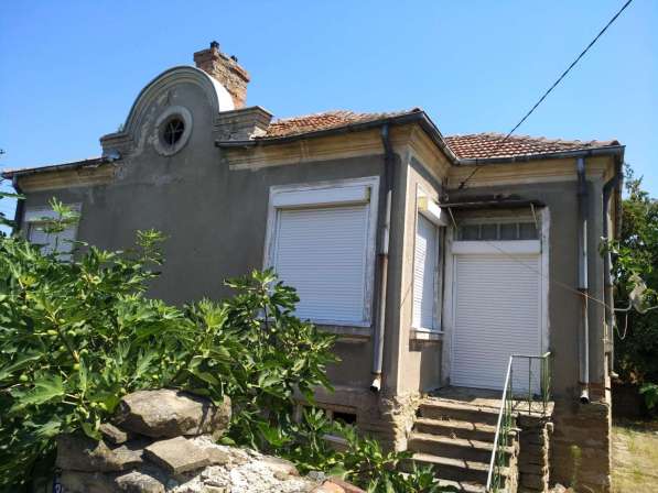 Двухэтажный дом с участком в селе Лозарево, обл. Бургас в фото 8