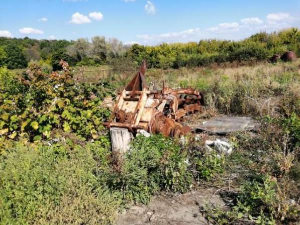 Бара для копки траншей под водопровод в Кантемировке