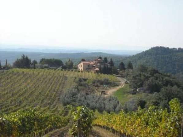 Продается красивый винный завод на холмах кьянти в фото 5