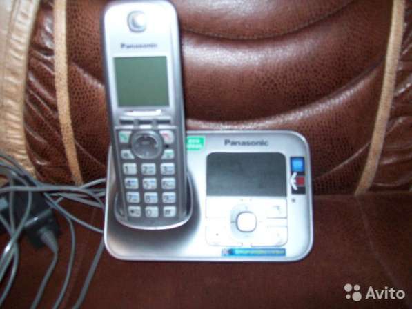 Продаю радиотелефон панасонник